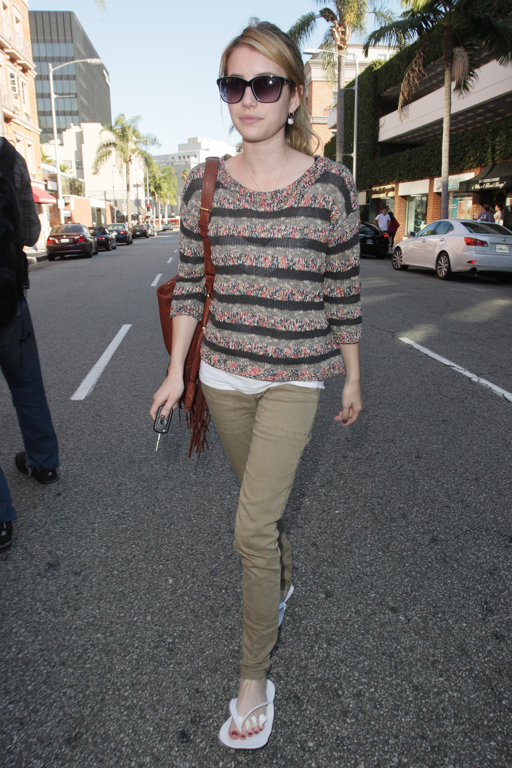 Emma Roberts leaving a nail salon in Beverly Hills photos | Picture 63922